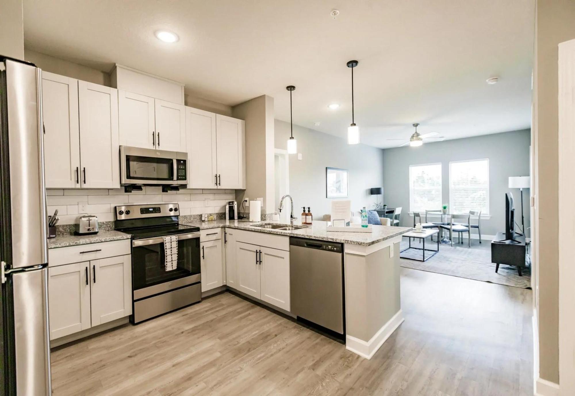 The Vantage Apartments By Barsala Cape Coral Eksteriør bilde