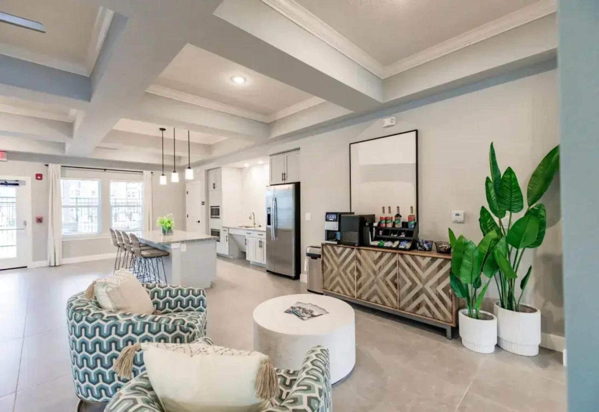 The Vantage Apartments By Barsala Cape Coral Eksteriør bilde